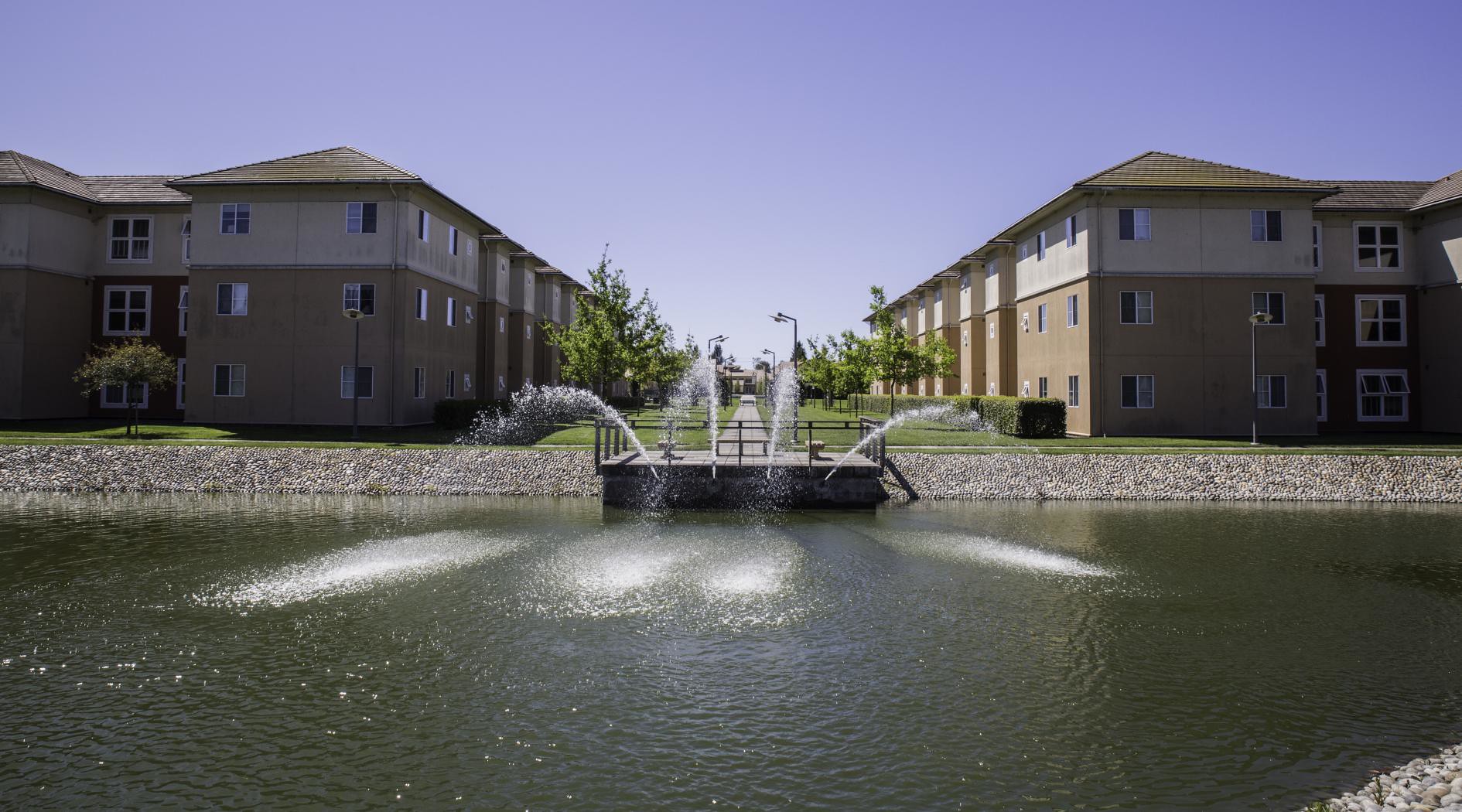 The fountains outside of Beaujolais Village.